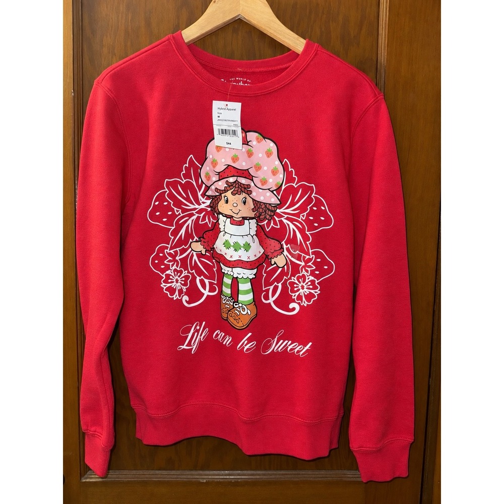 Strawberry Shortcake Life Can Be Sweet Red Graphic Sweatshirt NWT Medium